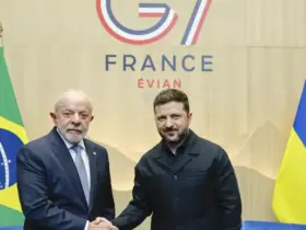 Ucrânia: Lula e Zelensky discutem saída diplomática para guerra na França