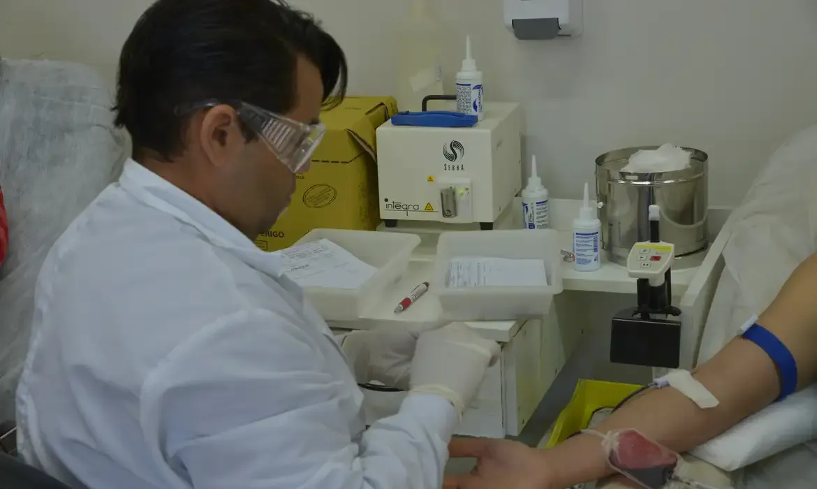 Doença falciforme vai além da anemia e pode causar dores intensas