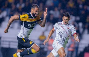 Atlético-GO x CRB: saiba onde assistir e veja quem pode levar a melhor na Série B. Imagem: @darosaagencia