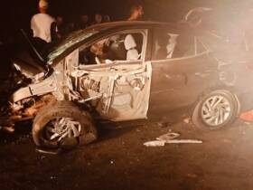 colisão entre três veículos deixa cinco mortos e dois feridos