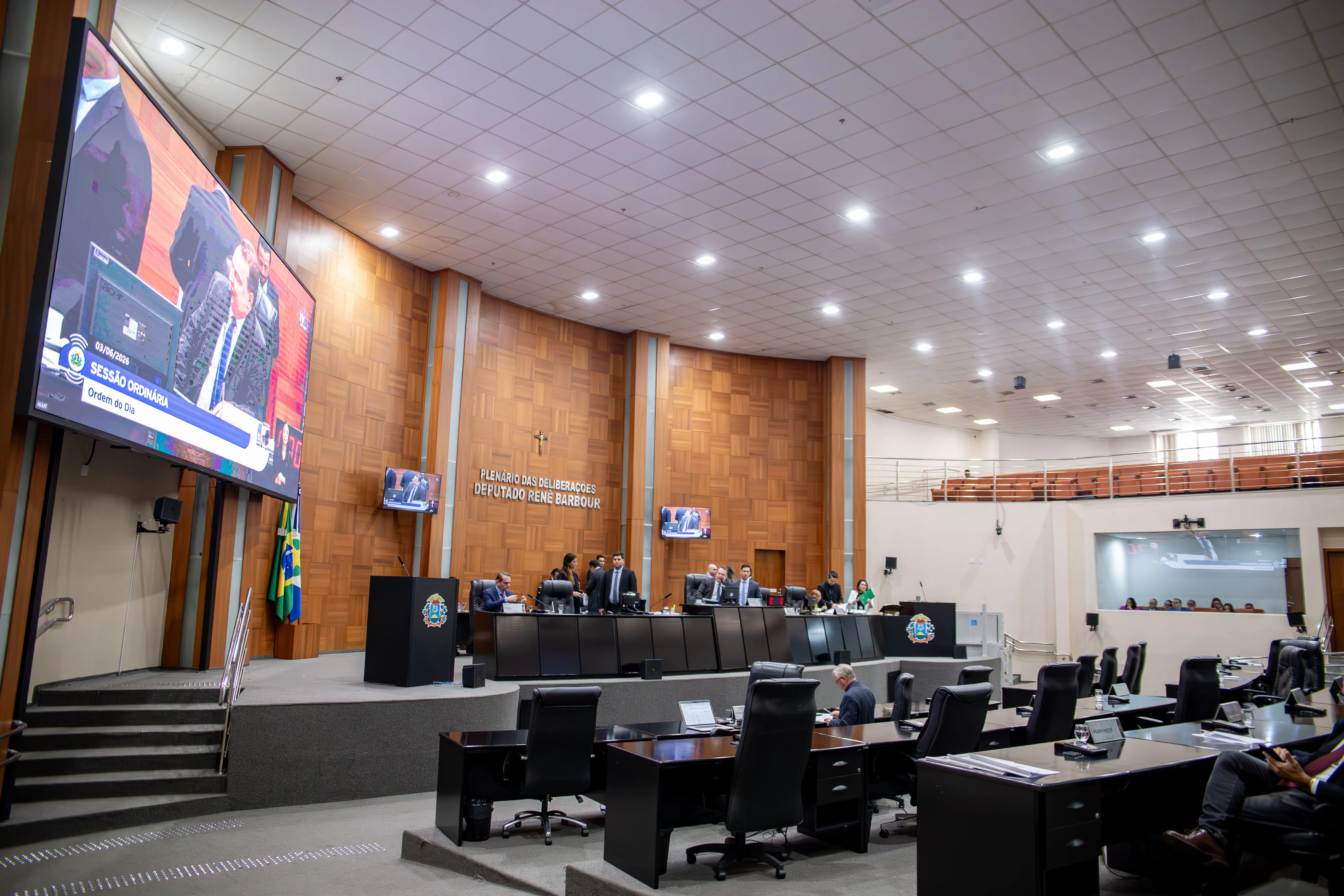 Transparência avança com aprovação de projeto na ALMT