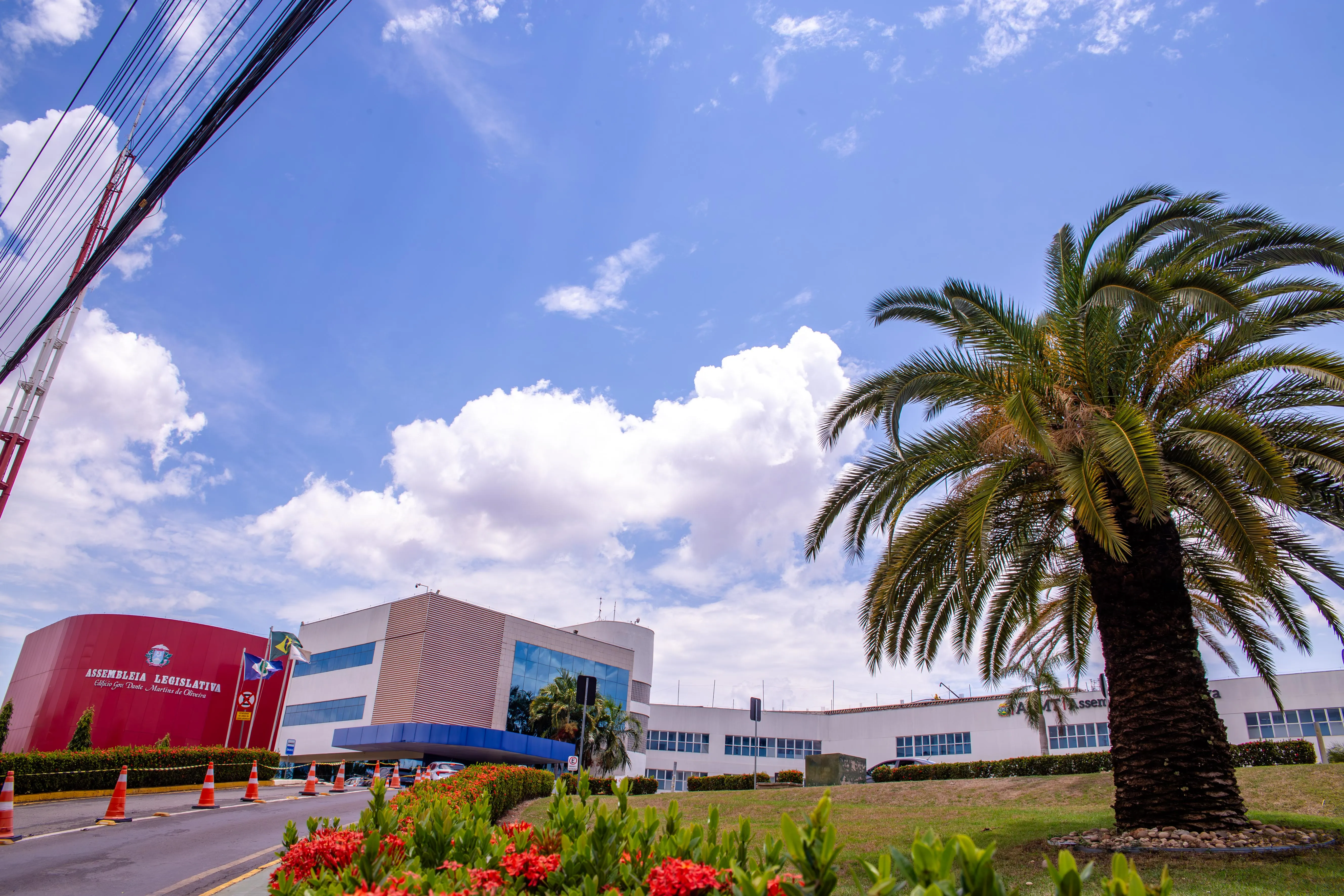 ALMT amplia agenda com debates sobre previdência