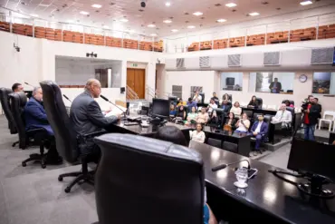 ALMT homenageia carreiras em congresso jurídico