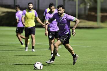 América-MG x Atlético-GO: jogo tenso pode mudar os rumos da Série B. Imagem: Mourão Panda/Atlético-GO