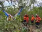 Bombeiros e Ciopaer localizam destroços de ultraleve e encontram piloto morto em área de mata