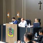 Câmara aprova nova estrutura do SAAE e cassação de alvarás de comércios envolvidos com tráfico em Lucas