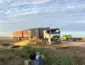 Incêndio destrói cavalo mecânico de bitrem carregado com milho na BR-163 em Lucas do Rio Verde