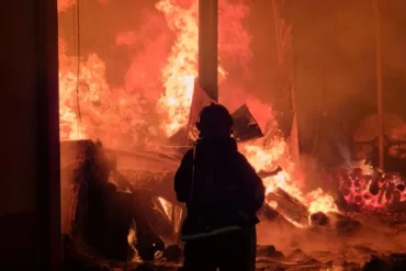 Incêndio em fábrica de ração em Sinop é extinto pelo Corpo de Bombeiros
