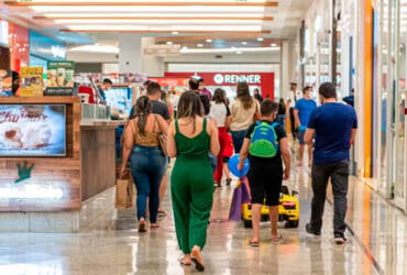 Dia dos Namorados deve movimentar R$ 98,4 milhões no comércio de Cuiabá