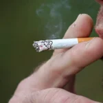 Distribuição de medicamentos para parar de fumar cresce 138% no SUS em três anos