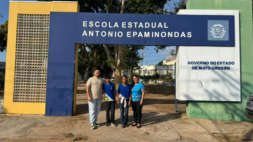 Aulas de Libras nas ETIs da Rede Estadual: inclusão avança