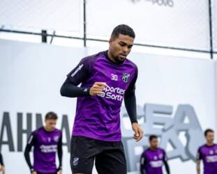 Ceará x Avaí: onde assistir, escalações e o que esperar do duelo pela Série B 2026. Imagem: Felipe Santos Ceará SC