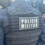 PM arromba portão e resgata jovem de 25 anos em cárcere privado em Cuiabá
