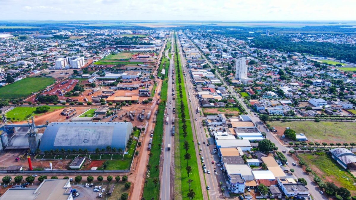 Indústria lidera geração de empregos em Mato Grosso e cria mais de 2,5 mil vagas em abril