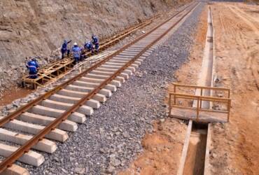 Ministro anuncia retomada de leilões ferroviários medida reduz custo logístico de Mato Grosso