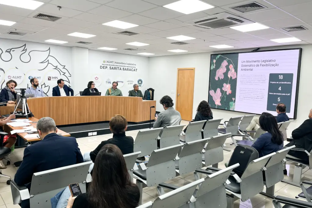 Audiência na ALMT debate 18 projetos de lei que ameaçam o Código Florestal e o Pantanal