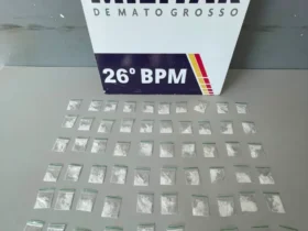Tráfico de drogas em Nova Mutum: PM prende dupla com 70 porções