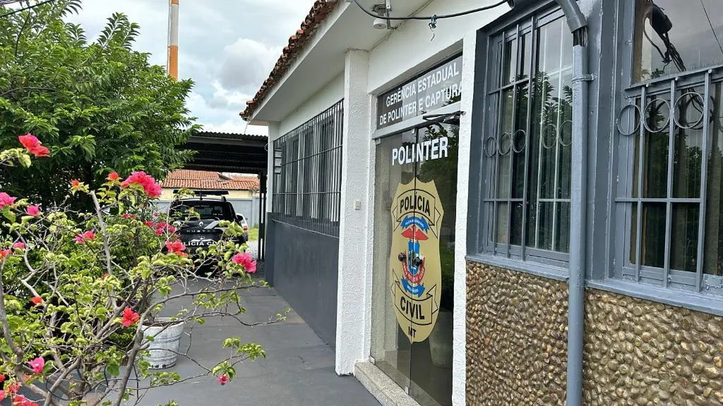 Ex-investigador da Polícia Civil é preso por agredir idoso em elevador de condomínio em Cuiabá