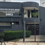 Operação Falso 9 prende criminosos que usavam perfil de jogador de futebol para extorquir influenciadora em MT