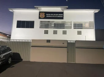 Polícia Civil prende investigado por crimes patrimoniais em Alto Araguaia