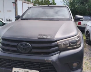 Polícia Militar recupera caminhonete roubada e prende dupla em Cuiabá