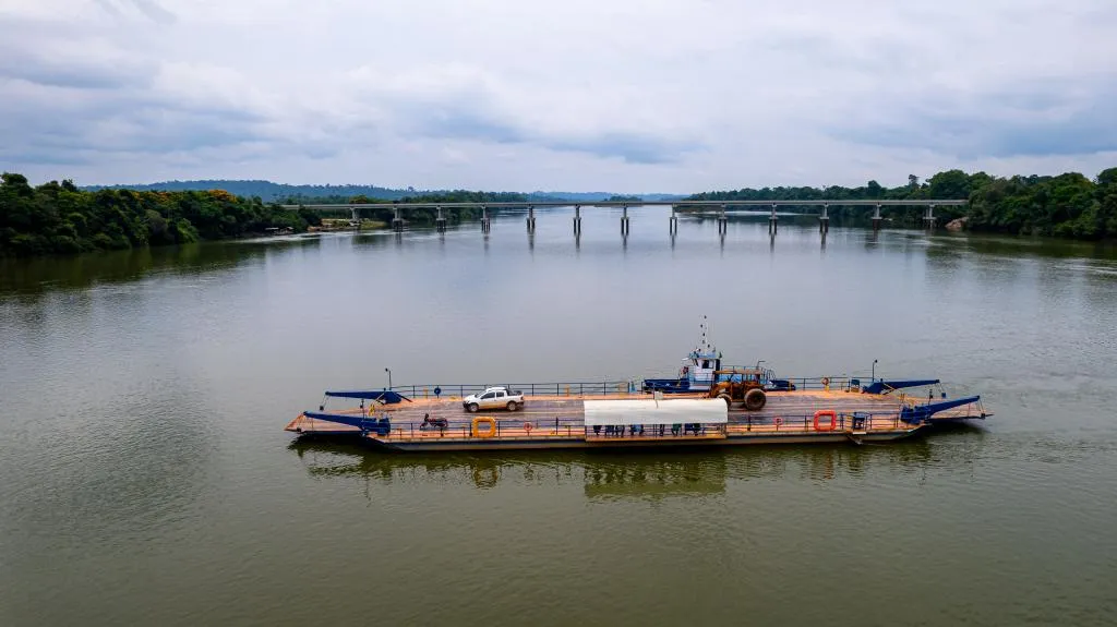 Mato Grosso entrega 300 pontes de concreto e constrói maior travessia sobre o Rio Juruena