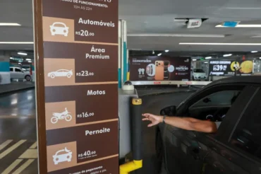 Procon-MT fiscaliza preços de estacionamentos em shoppings