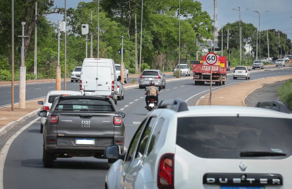 Licenciamento 2026: veículos com placa final 6 vencem em junho