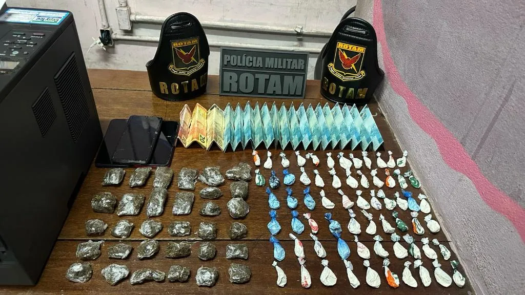 Tráfico de drogas em Cuiabá: Rotam detém dupla com entorpecentes