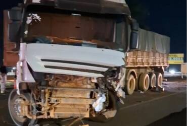 Motorista perde a vida após batida envolvendo carreta em viaduto da BR-163 em Sinop. Foto: reprodução
