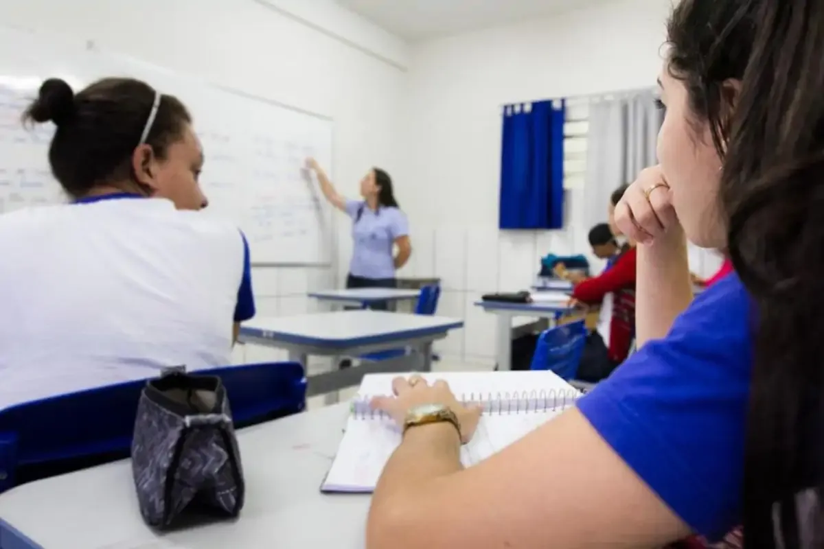 Seduc abre 116 vagas para pós-graduação em Inteligência Artificial na Educação