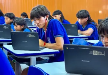 Internet via satélite em escolas da Rede Estadual de MT