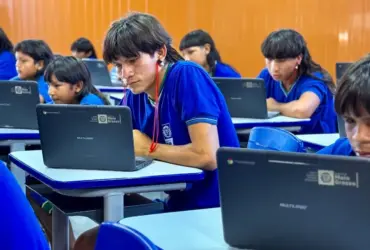 Internet via satélite em escolas da Rede Estadual de MT