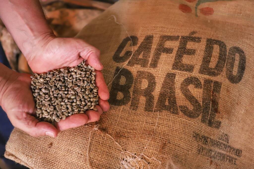 Volume exportado de café recua frente à safra anterior