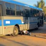 Vídeo registra colisão entre ônibus e motocicleta em Lucas do Rio Verde