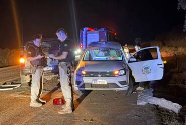 Acidente ocorreu durante a noite e mobilizou equipes de resgate, perícia e forças de segurança na rodovia federal.