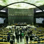 Maioridade avança na Câmara após aprovação de PEC na CCJ