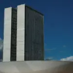 Governo enviará projeto à Câmara para ampliar limite do MEI