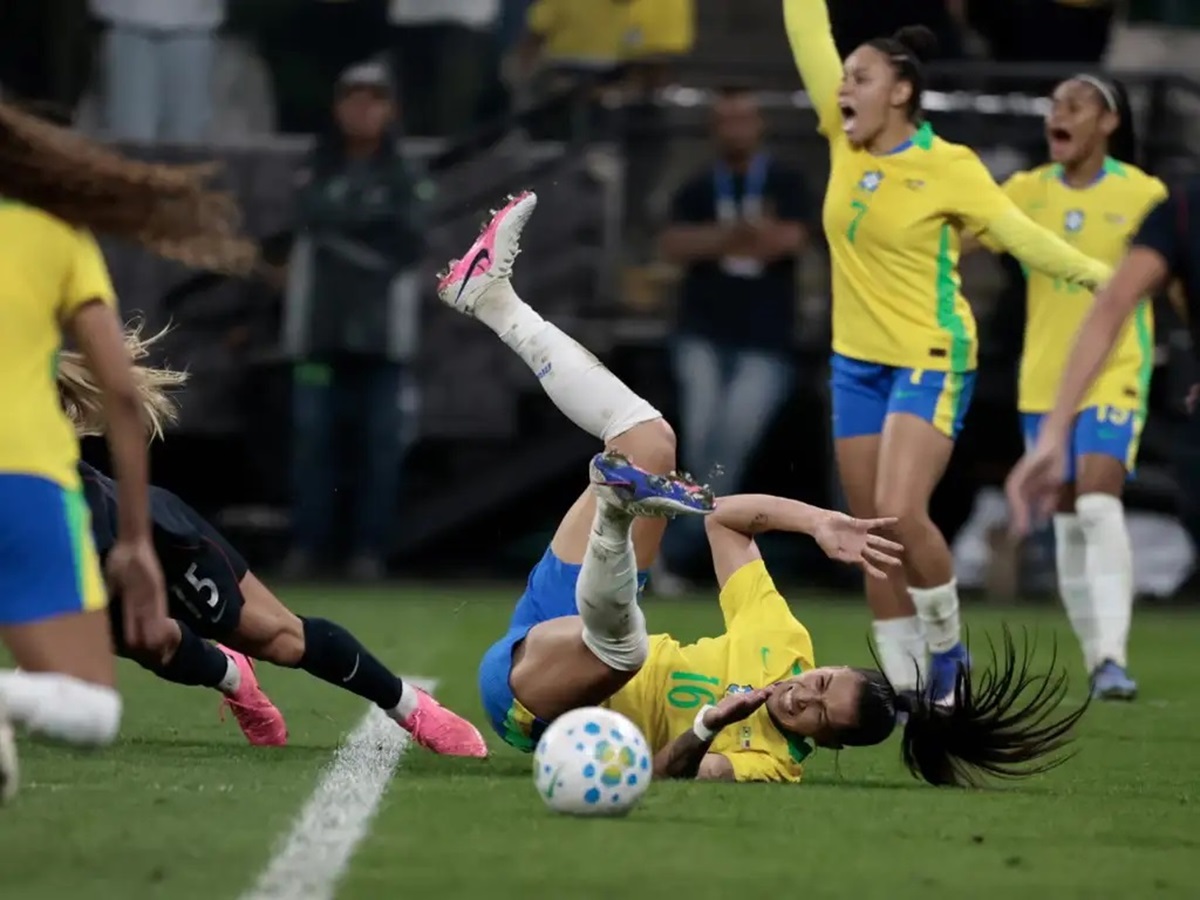 Brasil x Estados Unidos: duelo gigante agita Fortaleza nesta terça-feira. Imagem: Paulo Pinto/Agência Brasil