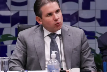 Hugo Motta convoca reunião de líderes para destravar escala 6x1
