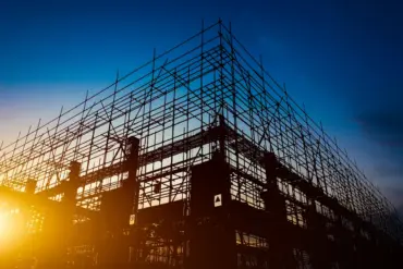 Construir e reformar em Mato Grosso fica mais caro em 2026; crédito ganha espaço entre consumidores
