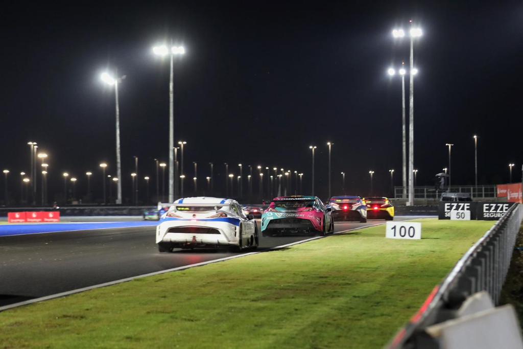Governo de MT libera entrada gratuita na arquibancada para corrida noturna da Stock Car