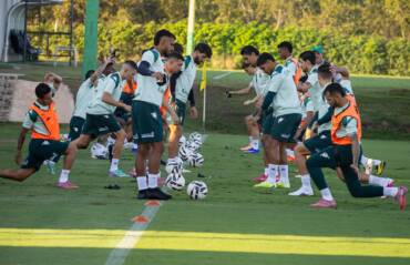 Ponte Preta x Cuiabá: onde assistir e o que esperar do duelo pela Série B. Imagem: AssCom Dourado