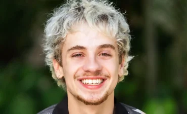 Juliano Floss pode viver Andreas von Richthofen em Tremembé