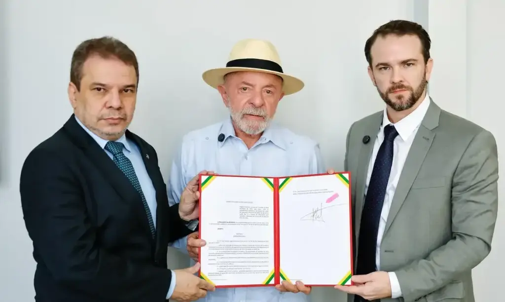 Governo Lula assina decreto que bloqueia recursos de apostas ilegais