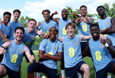 Inglaterra x Croácia: onde assistir ao vivo e as prováveis escalações da estreia na Copa do Mundo 2026. Imagem: Seleção da Inglaterra/Divulgação
