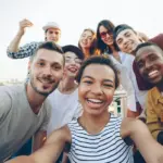 Signos do zodíaco: ranking dos melhores em festas