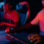 Por que os gamers urbanos estão aderindo tão rapidamente ao streaming e aos marketplaces digitais?