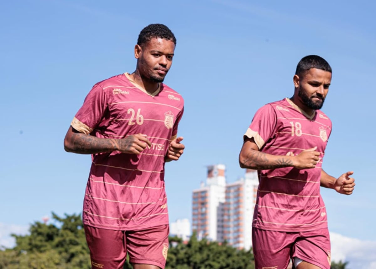 Jaraguá x Guarani de Palhoça: onde assistir, horário e análise da Série B Catarinense 2026. Imagem: Lucas Veber/Guarani