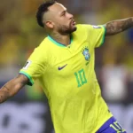 Neymar realiza novos exames médicos e segue sem treinar com a seleção brasileira